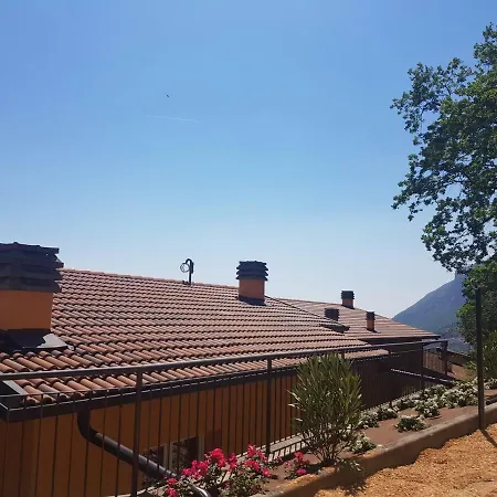 Morele Hotel apartamentowy Tignale