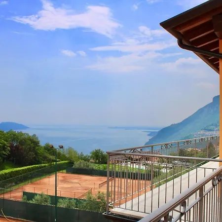 Hotel apartamentowy Morele Tignale