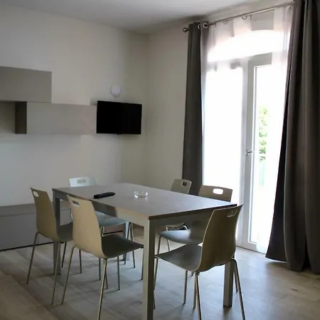 Morele Aparthotel 3*